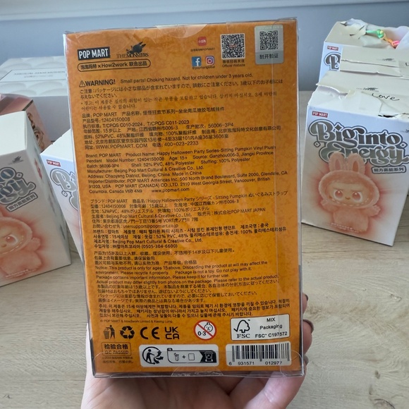 Pop Mart The Monsters Halloween Pumpkin! Authentic US seller - Picture 4 of 5